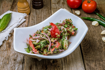 vegetable salad with nuts