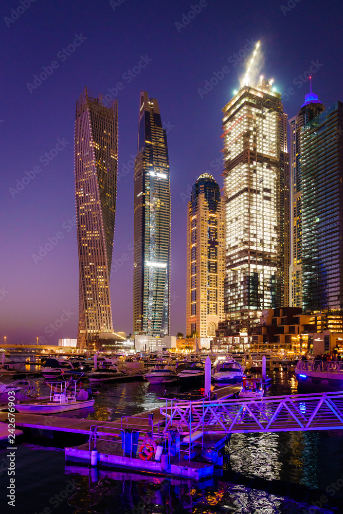 Wall mural Dubai Marina