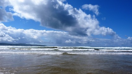 Sky waves ocean 