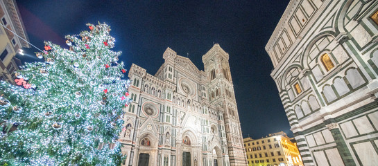 Duomo of Florence at night with Christmas tree