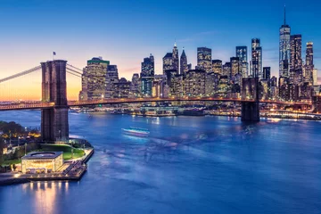 Washable wall murals Manhattan a magnificent view of the lower Manhattan and Brooklyn Bridge