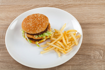 Cheeseburger with fries combo