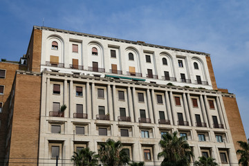 Obraz premium Building in Naples, Italy
