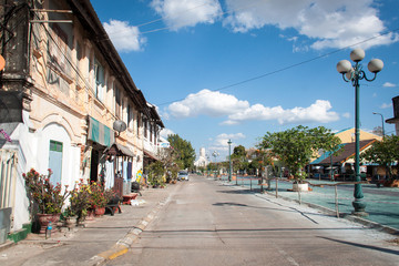 Fototapeta na wymiar street in savannakhet laos