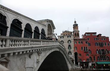 Fototapeta na wymiar Rialto Bridge. Venice, view of the the Grand canal. February 2018. Venetian architecture.