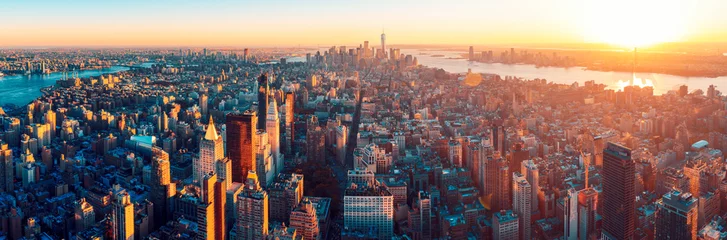 Foto auf Alu-Dibond Erstaunlicher Panoramablick auf Manhattan mit Sonnenuntergang © maramas