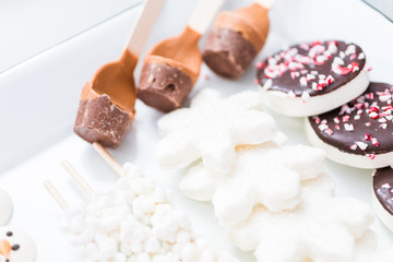 Hot chocolate toppings