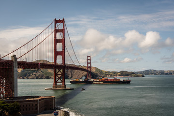 Golden Gate Bridge