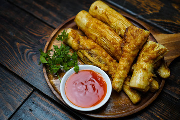  Bamboo shoot stuffed minced pork