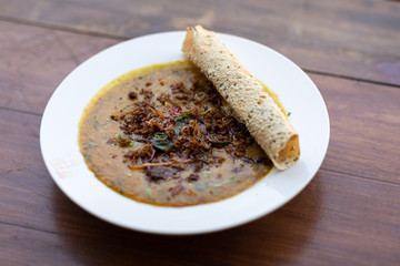 Keema dal khichdi
