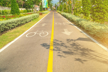 Bicycle sign, Bicycle Lane in public park.