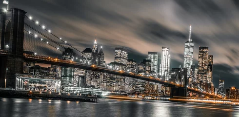 Abwaschbare Fototapete Brooklyn Bridge Nacht Langzeitbelichtung © Fabian