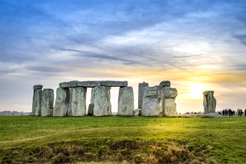 Stonehenge with sun set - obrazy, fototapety, plakaty