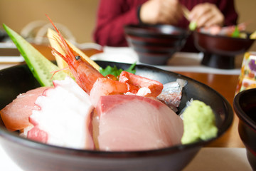 海鮮丼