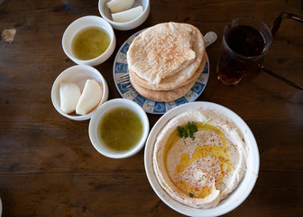 Hummus plate 