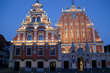 Fototapeta na wymiar Schwab House and House of the Blackheads, at Town Hall Square, Riga, Latvia.