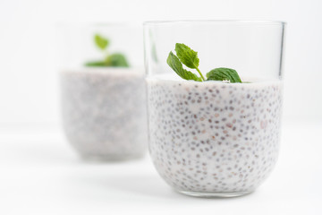 Verrine chia pudding