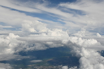 Fototapeta na wymiar Céu e nuvens