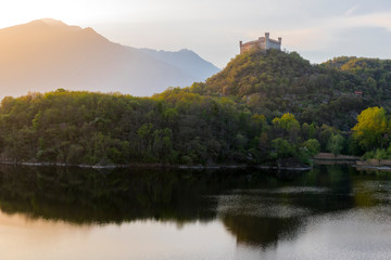 Fototapeta premium CASTELLO DI MONTALTO AL TRAMONTO