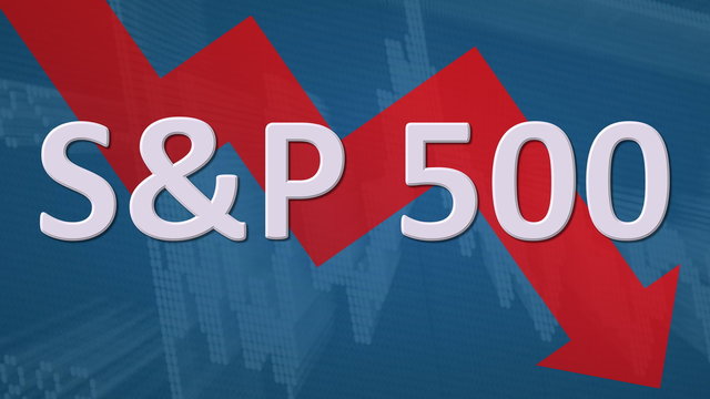 The American stock market index S&P 500 is falling. The red zig-zag arrow behind the word S&P 500 on a blue background with a chart shows downwards, symbolizing a fall or drop of the U.S. stock index.