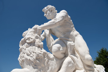 Karlsruhe, Kirche, Schloss, Statuen