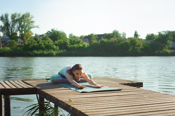 Woman Yoga - relax in nature
