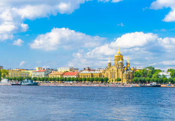 Obraz premium Assumption Church in St. Petersburg, Russia. View from the English Embankment