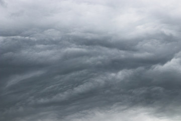 Fototapeta premium Cloudy and thunder sky before the rain. Gray cumulus clouds.