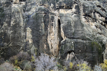 Areni Cave in Armenia: historical excavations and the Museum 