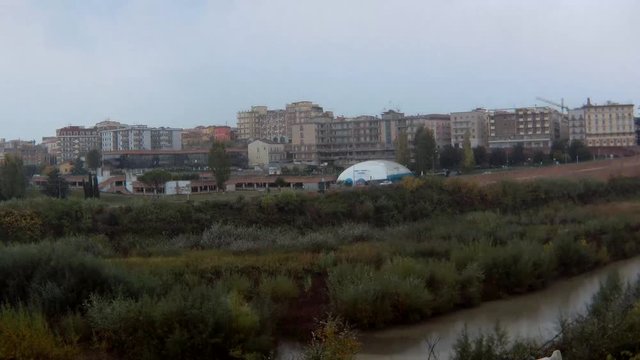 Time lapse di pioggia sul fiume Calore