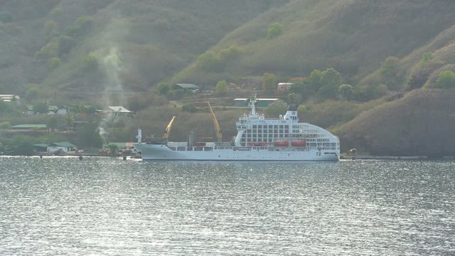 Cargo cruise ship Aranui 5 Marquesas Nuku Hiva 