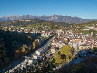 Fototapeta na wymiar Blick von den Bergen auf Feldkirch im Rheintal
