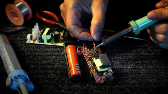 Solder Wires to Electronic Printed Circuit Board