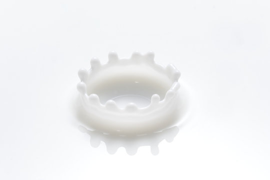 6 092 件の最適な ミルククラウン 画像 ストック写真 ベクター Adobe Stock