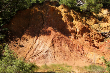 Ocre de Fougeras à Dions
