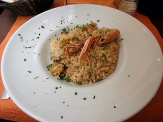 イタリア・ローマで食べた魚介のリゾット