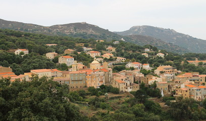 Fototapeta na wymiar Corsica Mountain Town