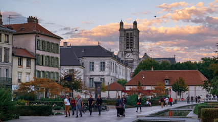 Fototapete bei efototapeten.de bestellen   