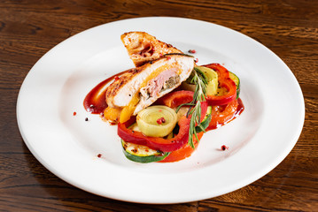 stuffed chicken with vegetables - Image