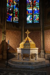 Fototapeta premium The interior of the church Votivkirche in Vienna