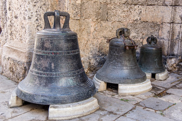 Fototapeta premium Old bell on the floor in the Old Havana - Cuba