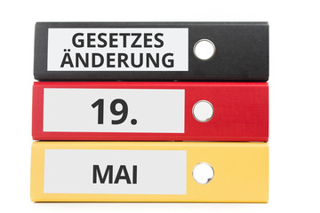 Gesetzesänderung 19. MAI Beschriftung auf Ordner