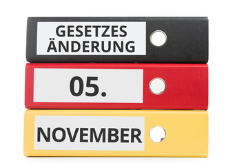 Gesetzesänderung 05. NOVEMBER Beschriftung auf Ordner