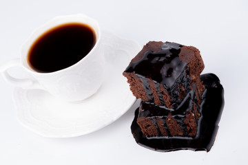 cocoa cake and chocolate sauce

