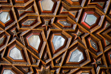  Example of Mother of Pearl inlays art