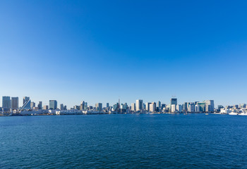 Obraz premium (東京都-都市風景)レインボーブリッジから望む竹芝桟橋側の風景３