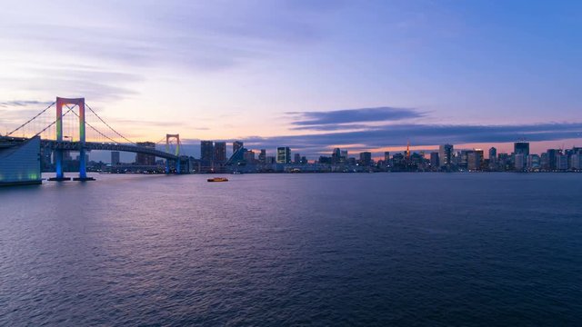 東京風景・タイムラプス・虹色ライトアップ　レンボーブリッジ 夕景から夜景・2019・4k