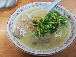 豚骨ラーメン