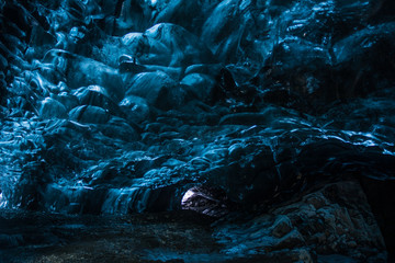 Cueva de hielo en Islandia