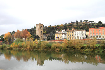 Fototapeta na wymiar historic center of Florence in autumn, Italy 